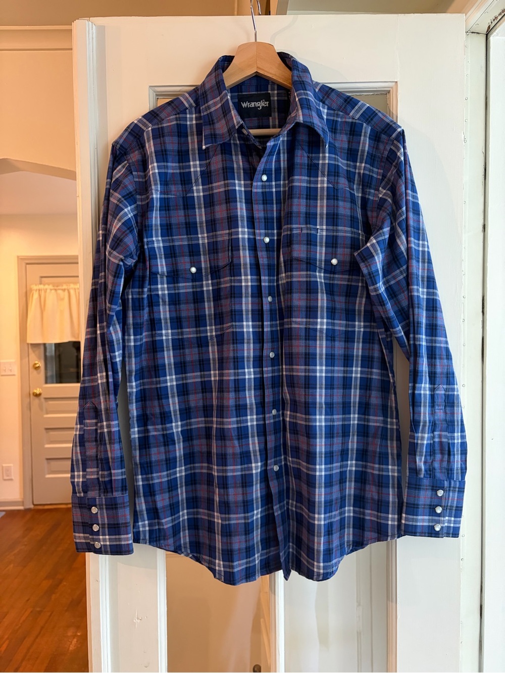 Wrangler Men’s Blue Plaid Pearl Snap Shirt
